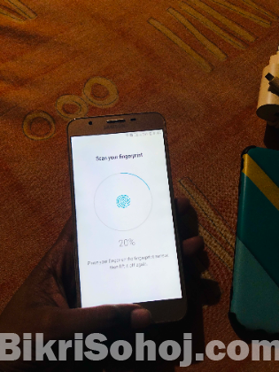 Samsung Galaxy j7 Prime